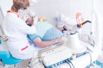 KNMT vraagt aandacht van Tweede Kamer voor groeiend tandartsentekort