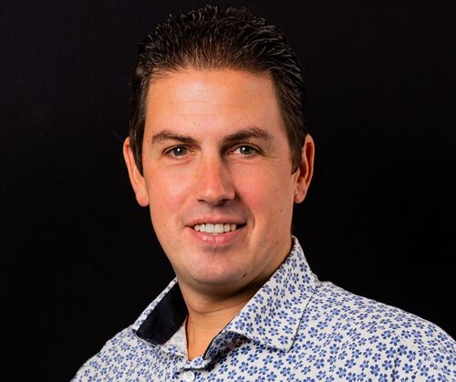 Joost de Waard: ‘Durf richting de praktijkeigenaar ook te zeggen: “Van die taken blijf je af, dat is van mij.”’ (Foto: Visser & Visser) 