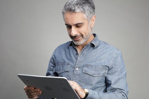 Praktijk.nl en Vcare werken samen: Hoe een slimme digitale strategie de huisarts weer adem geeft (Foto: Shutterstock)