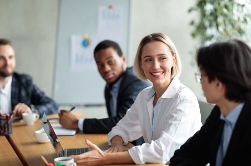 'Betekenisvolle gesprekken te voeren waarin je de diepte op zoekt.’ (Foto: Shutterstock)