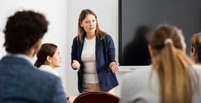 'Emotionele verwaarlozing laat vaak diepere sporen na dan incidentele fysieke of verbale uitspattingen.'