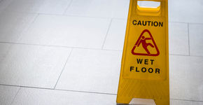 Werkgever aansprakelijk voor arbeidsongeval vrijwilliger, stagiair en zzp’er