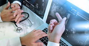 Minister Bruins verduidelijkt verschil MedMij en voormalig EPD