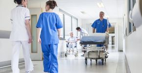 Poll FNV: ’Gezondheid van zorgmedewerkers staat niet op de eerste plaats’