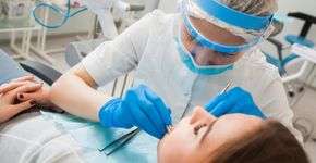 Reguliere tandartspraktijken behandelen vanaf 1 juli spoedmondzorg coronapatiënten