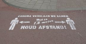 Artsen sturen brandbrief over coronamaatregelen: 'Je wordt weggezet als complotdenker'