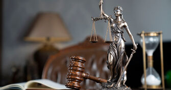 wet- en regelgeving shutterstock